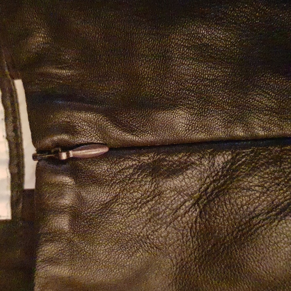 HUGO BUSCATI 100% leather pants